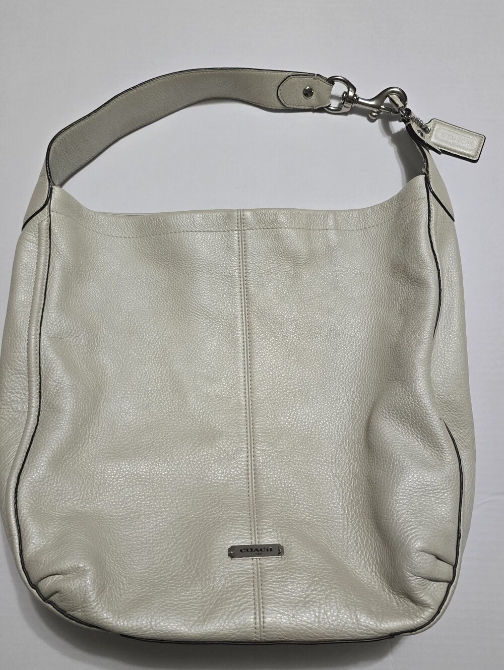 Coach Avery F23309 Ivory Cream Pebbled Leather Hobo Shoulder Bag